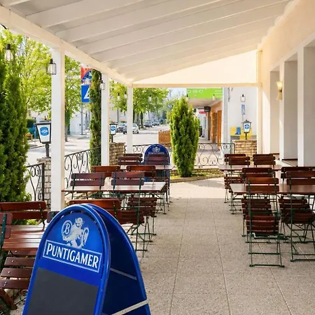 Haus Berta, Self Check-in, Kochmoeglichkeit, Einzelbetten Casa de hóspedes Braunau am Inn