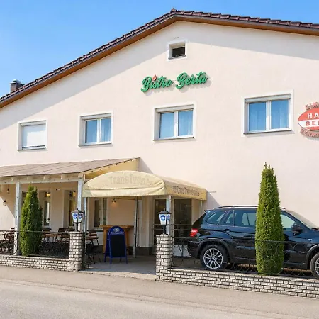 Haus Berta, Self Check-in, Kochmoeglichkeit, Einzelbetten 3* Braunau am Inn