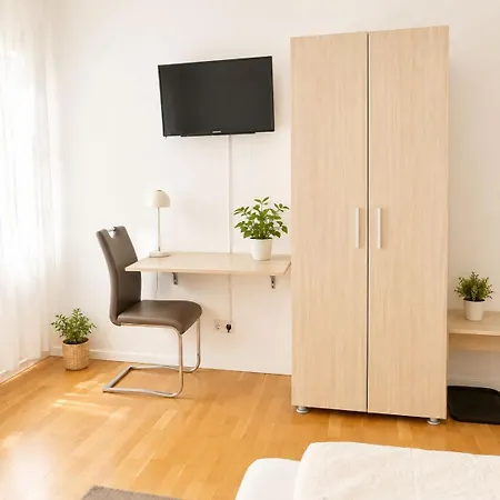 Haus Berta, Self Check-in, Kochmoeglichkeit, Einzelbetten 3*