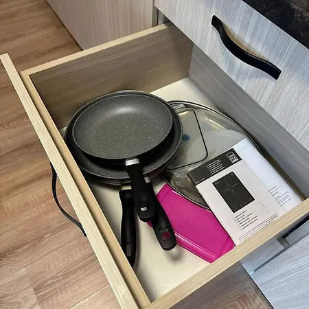 Haus Berta, Self Check-in, Kochmoeglichkeit, Einzelbetten Casa de hóspedes 3*